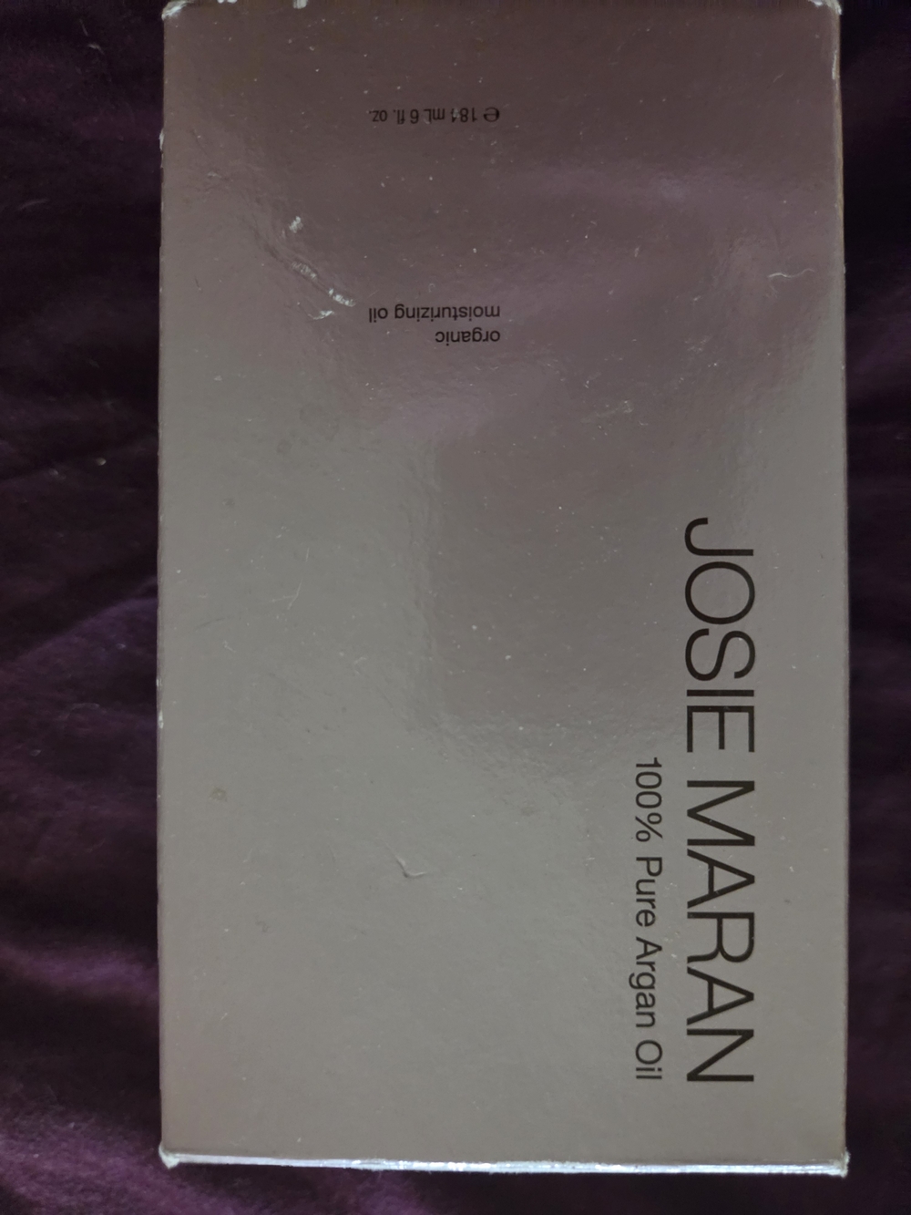 JOSIE MARAN Silver Moisturizing Argan Oil Packaging